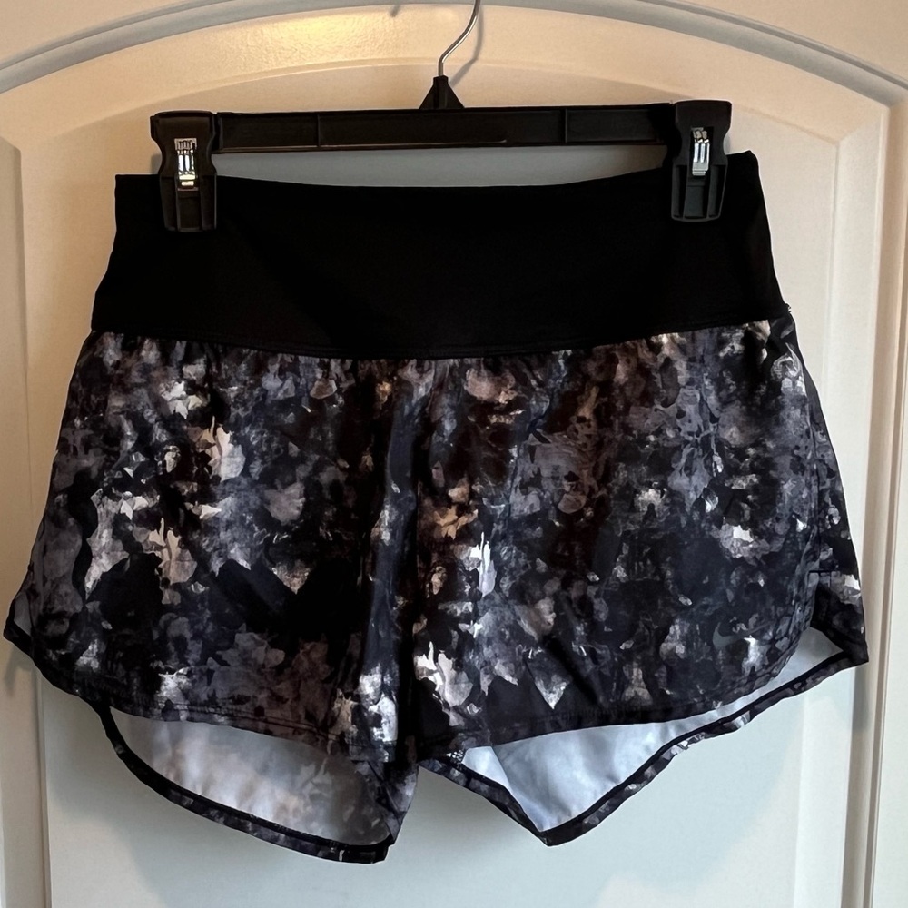 Nike Eclipse Running Shorts Black Grey Floral Abstract Print Back Zip Pocket - S